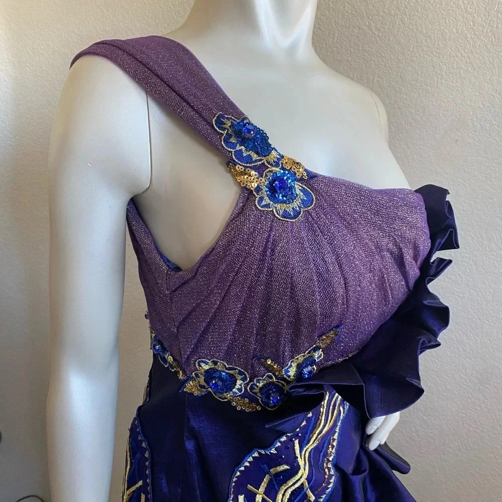 Aspeed One Shoulder Gown Size Small - Picture 9 of 17